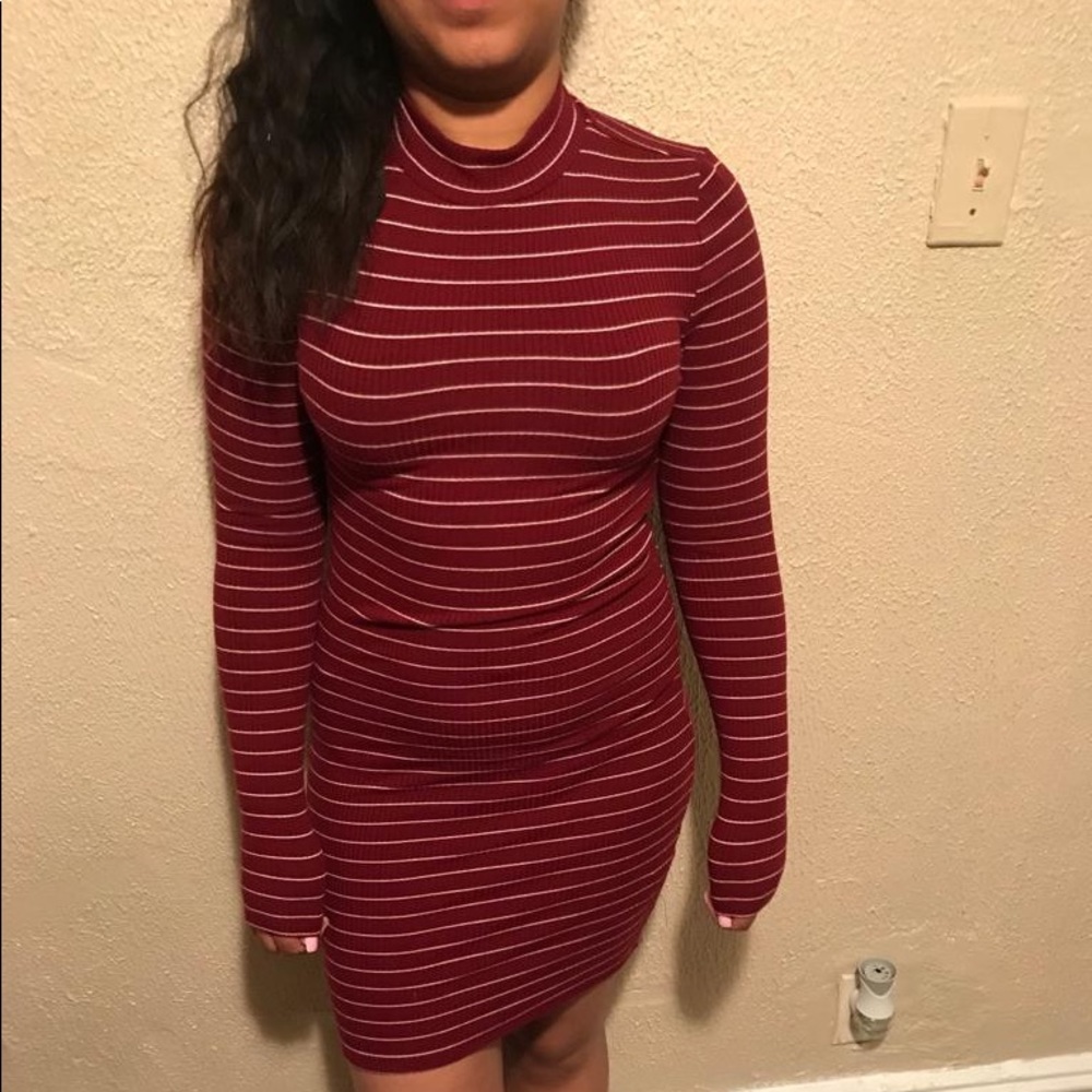 Long sleeve bodycon dress